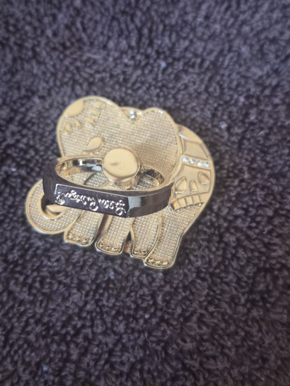 Lilly Pulitzer elephant phone ring holder 💕